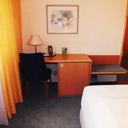 Werrapark Resort Hotel Frankenblick-3